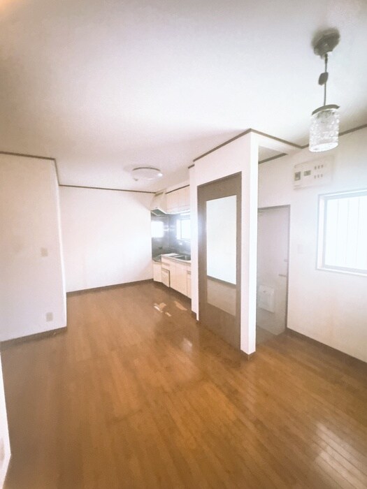 物件内観写真8　(居室)