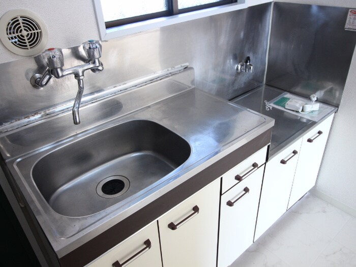 物件内観写真8　(キッチン)