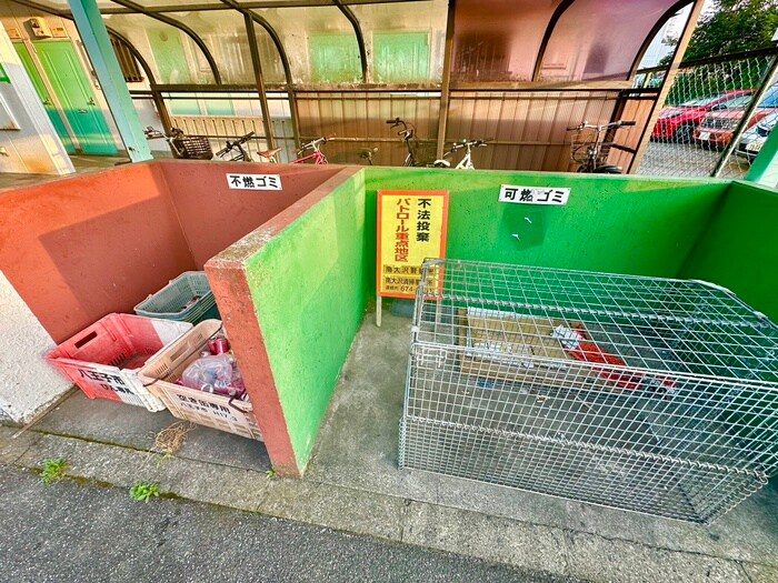 物件外観写真6　(周辺環境)