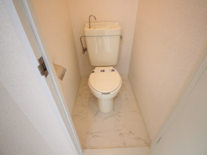 物件内観写真10　(トイレ)