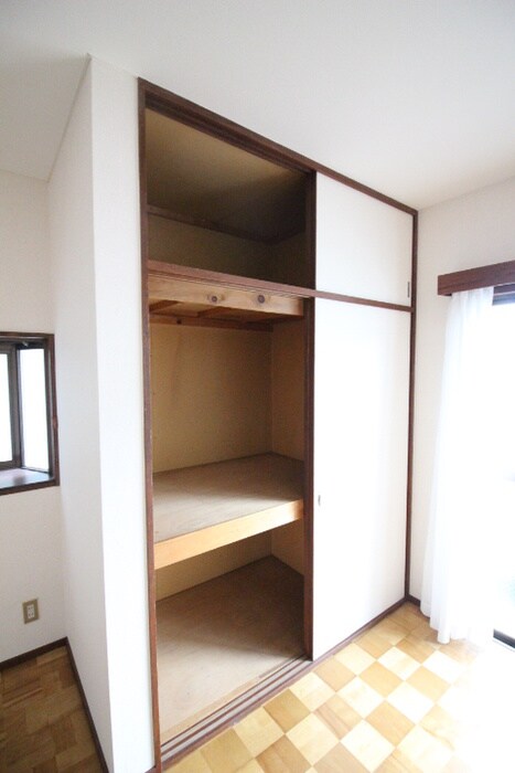 物件内観写真21　(収納)