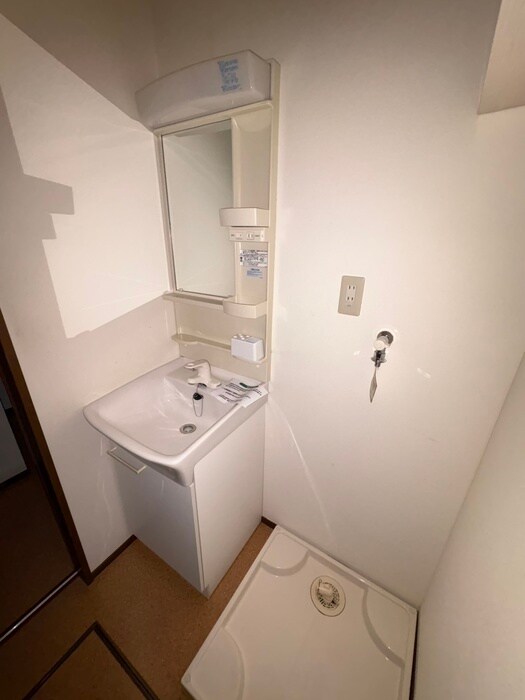 物件内観写真13　(洗面)