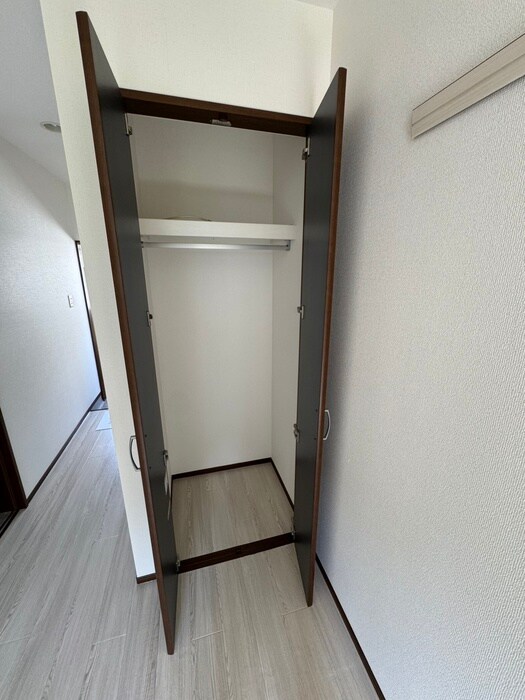 物件内観写真13　(収納)