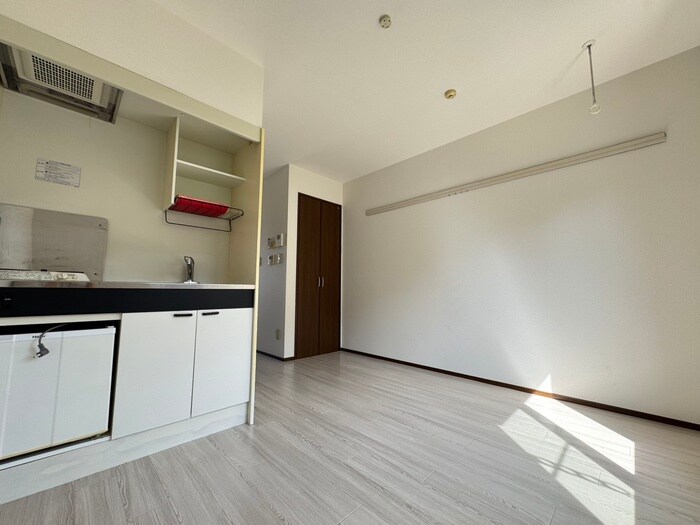 物件内観写真22　(居室)