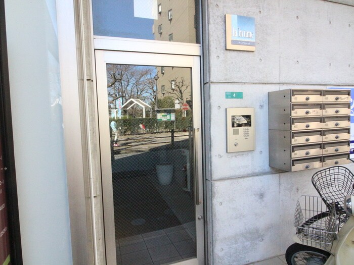 物件外観写真3　(建物設備)