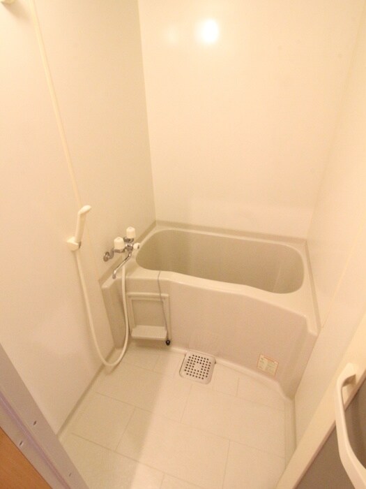 物件内観写真12　(バス／シャワールーム等)