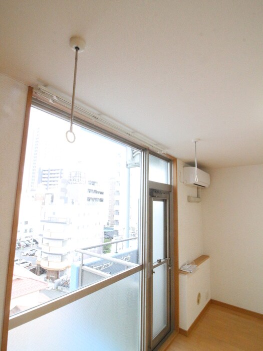 物件内観写真18　(廊下)