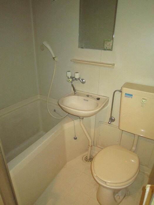 物件内観写真10　(バス／シャワールーム等)