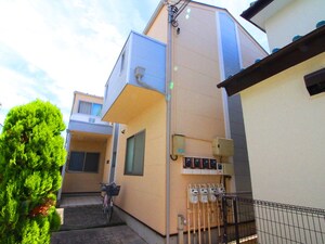 ファミ－ル外観写真