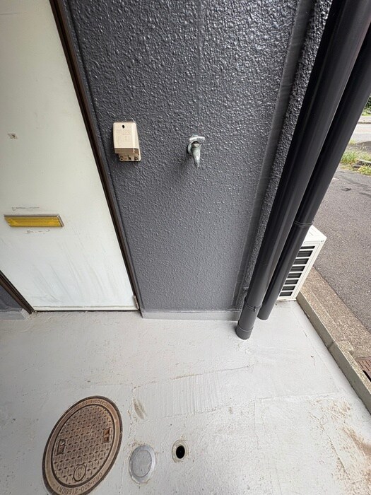 物件内観写真12　(洗濯機置場)