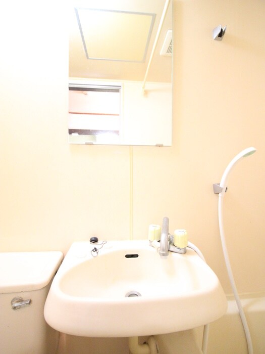 物件内観写真12　(洗面)