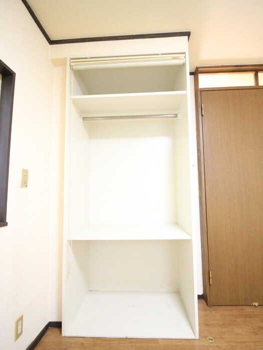 物件内観写真16　(収納)