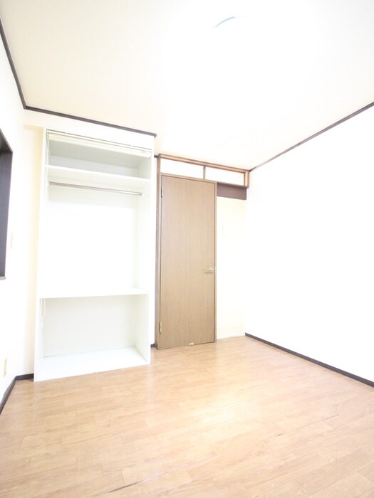 物件内観写真19　(居室)