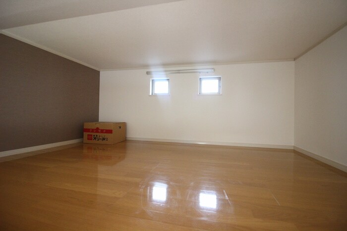 物件内観写真9　(ロフト)