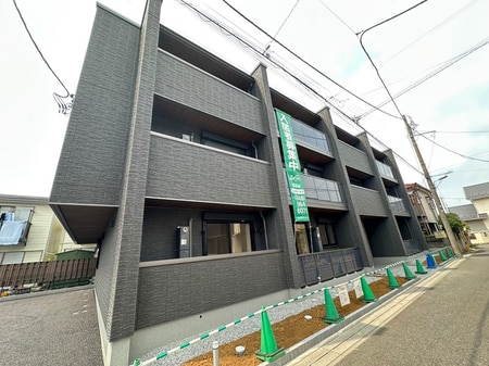 MILLE　TWA　氷川町外観写真