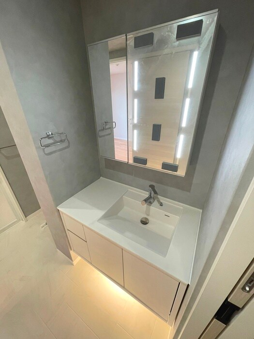 物件内観写真10　(洗面)