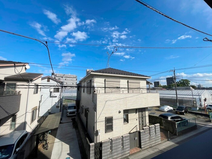 物件内観写真17　(室内からの展望)