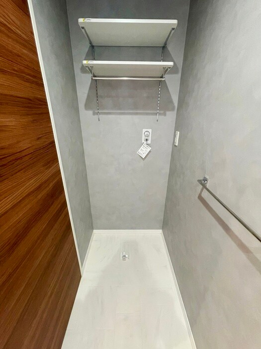 物件内観写真20　(洗濯機置場)