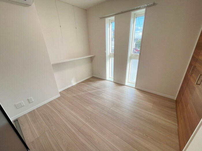 物件内観写真21　(居室)