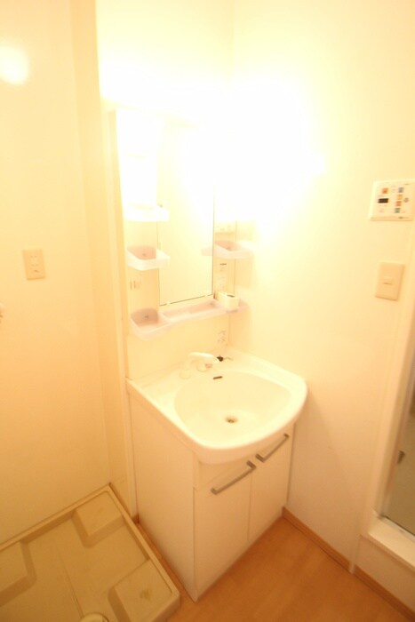 物件内観写真12　(洗面)