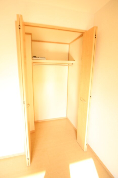 物件内観写真14　(収納)