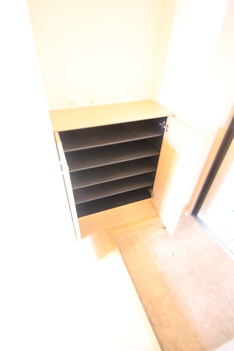物件内観写真17　(靴箱)