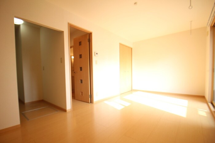 物件内観写真21　(居室)