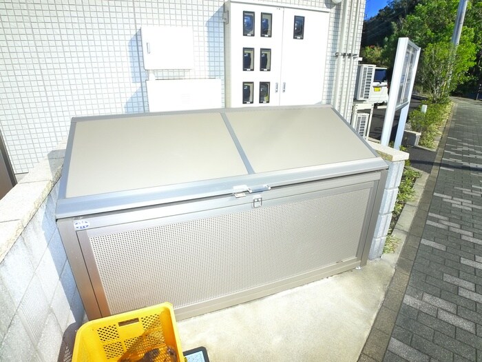 物件外観写真4　(建物設備)