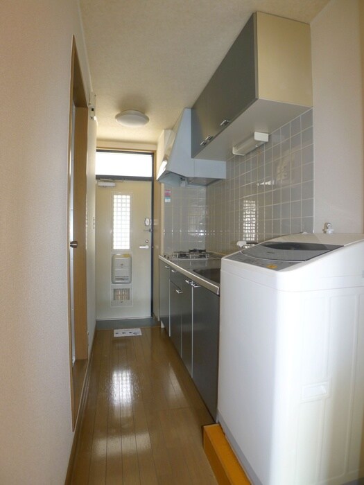 物件内観写真13　(廊下)