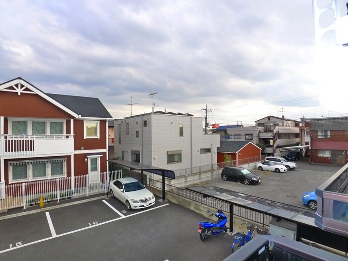 物件内観写真20　(室内からの展望)