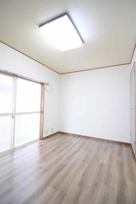 物件内観写真9　(内観写真)