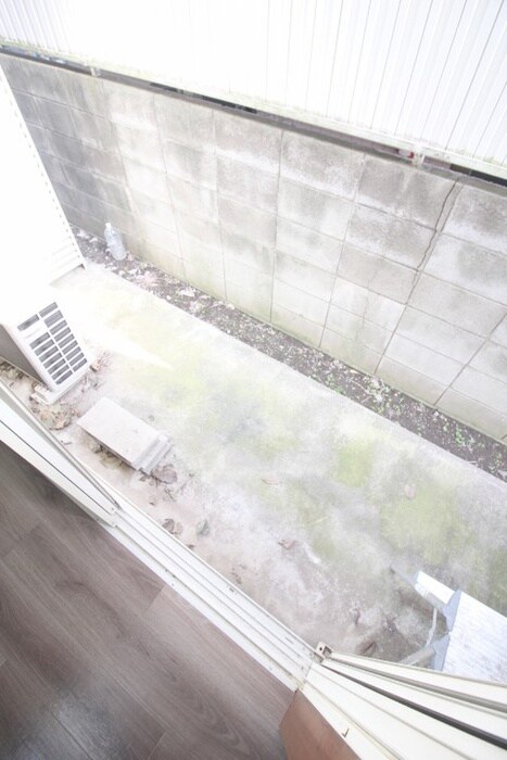 物件内観写真11　(ベランダ・バルコニー)