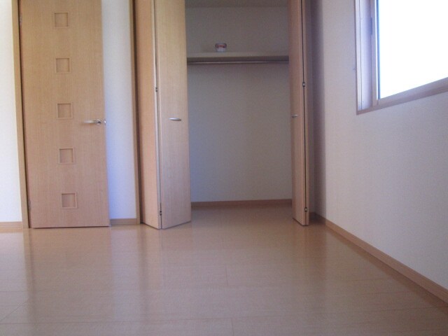 物件内観写真8　(内観写真)