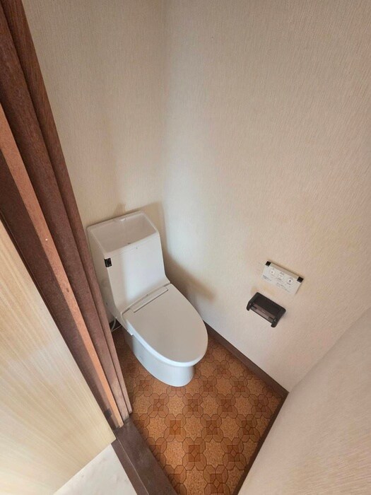 物件内観写真10　(トイレ)