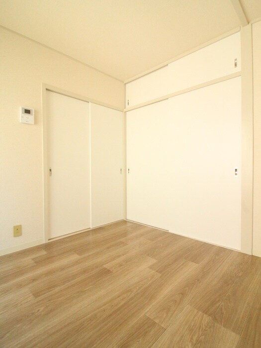 物件内観写真11　(居室)