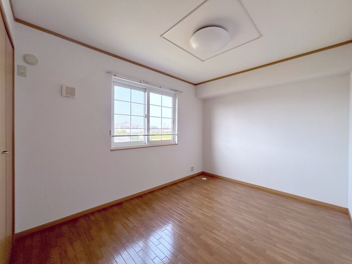物件内観写真14　(居室)