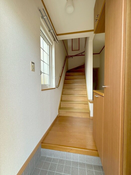 物件内観写真19　(廊下)