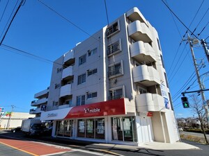 メゾンアイエス外観写真