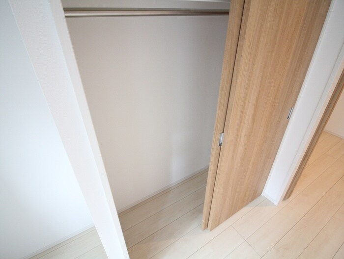 物件内観写真11　(収納)