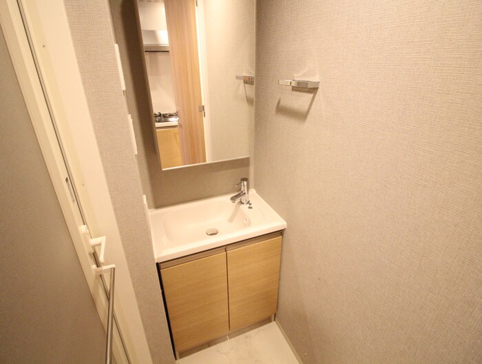 物件内観写真15　(洗面)