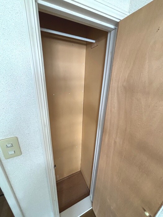 物件内観写真8　(収納)