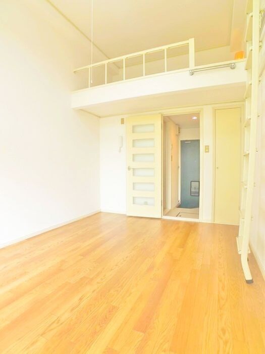 物件内観写真12　(ロフト)