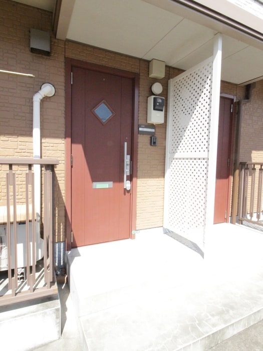 物件内観写真13　(玄関)