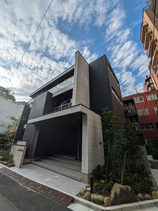 物件外観写真2　(外観写真)