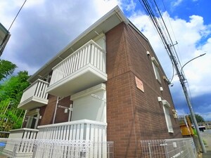 ベルエキップ学園前外観写真