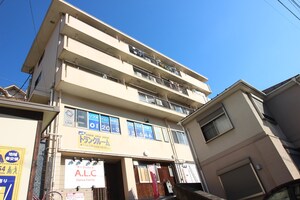ビラ高ヶ坂外観写真