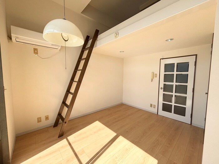 物件内観写真7　(居室)