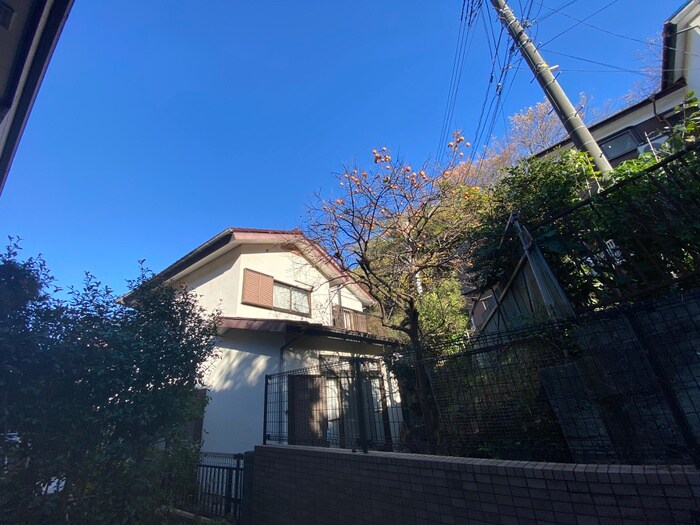 物件内観写真16　(室内からの展望)