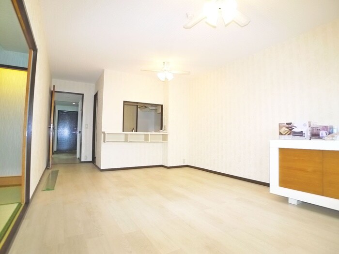 物件内観写真7　(居室)