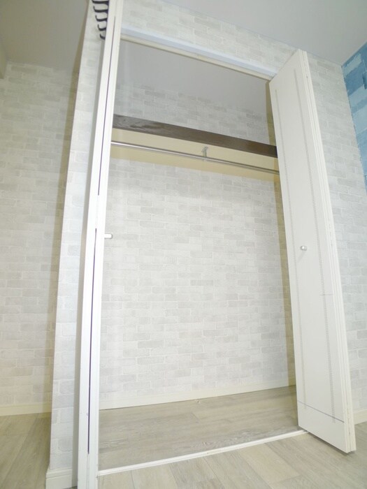 物件内観写真12　(収納)